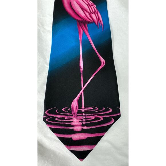 Museum Artifacts Flamingo Tie, New with Tag - Picture 6 of 8